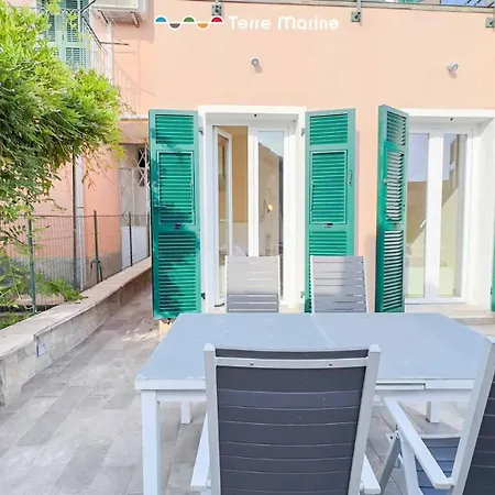 Stone For Life, Terre Marine Apartamento Corniglia